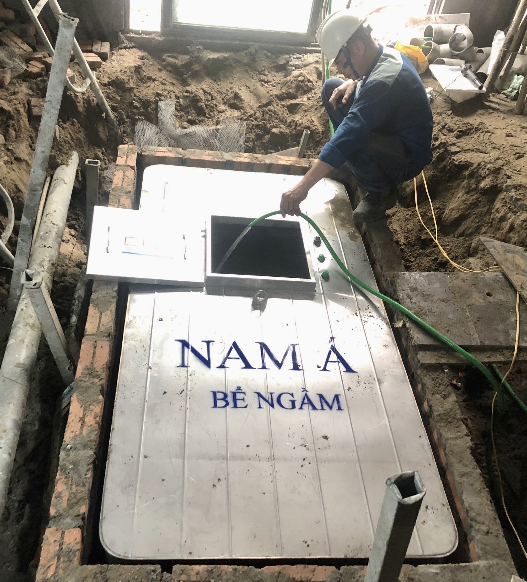 bể ngầm Nam Á